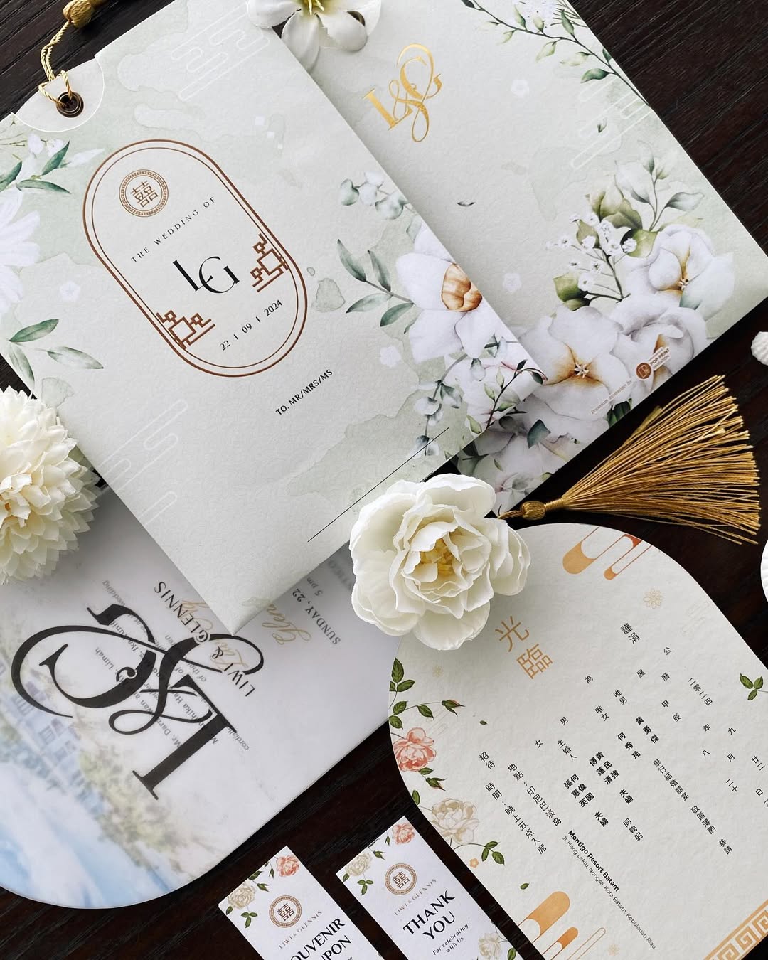 The Wedding of Liwi and Glennis✨Undangan custom dengan penuh makna dalam setiap detailnya. Dimul